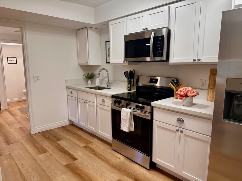 Building Photo - 1804 N Beaver St