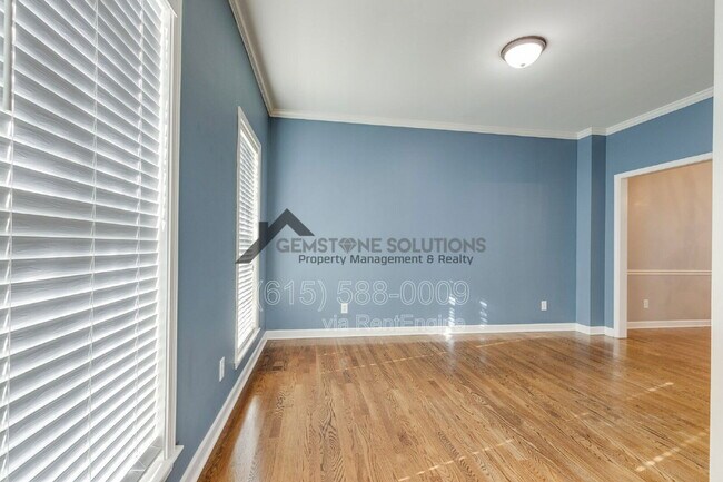 Building Photo - 1035 Watauga Ct