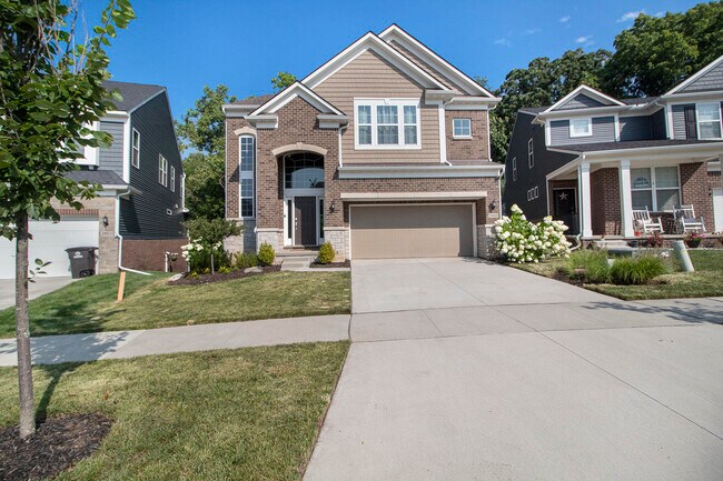 Building Photo - 2865 Dillon Dr