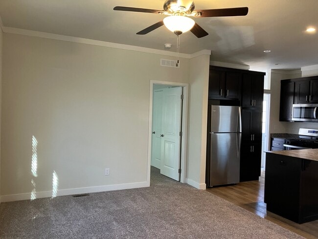 Building Photo - 4200 Maslona Dr