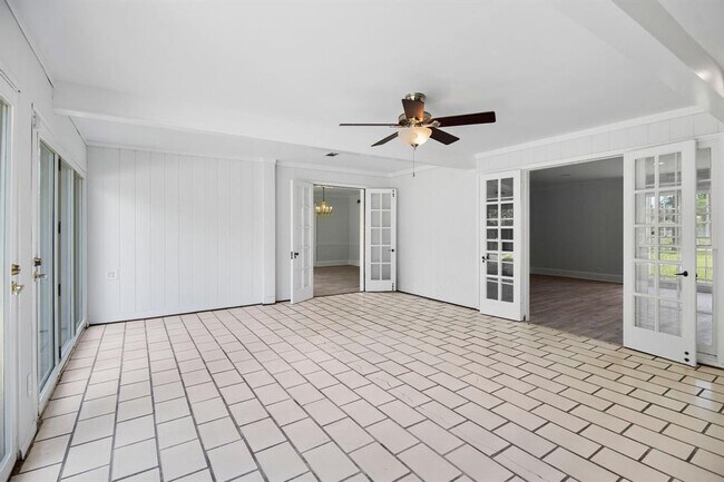 Building Photo - 3424 S MacGregor Way