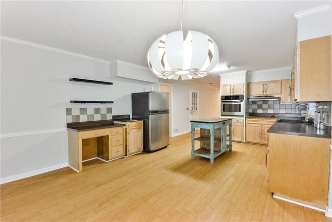 Building Photo - 5748 Jordanaire Pl NW