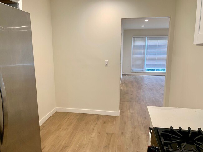 Interior Photo - Maple Dr Apartments