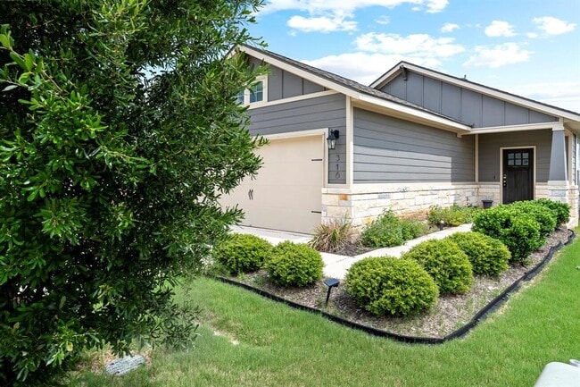 Building Photo - 316 Ancellotta Wy