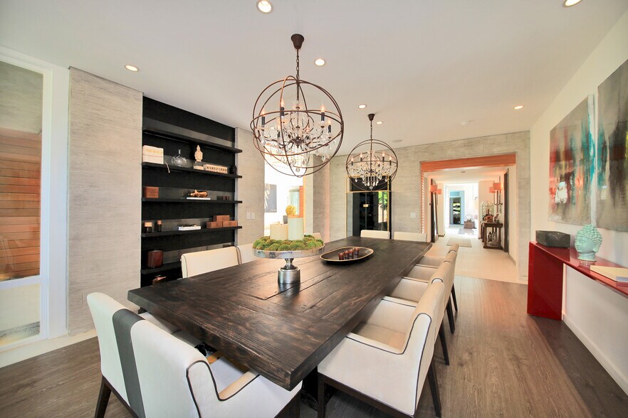 Building Photo - 3054 Elvido Dr