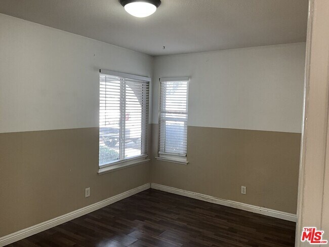 Building Photo - 9522 Telhan Dr