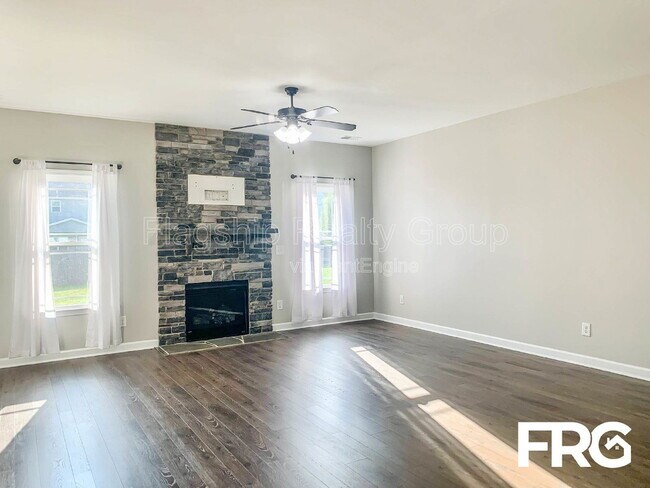 Building Photo - 230 Planters Ridge Dr