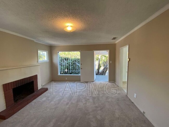 Building Photo - 2215-2217 1/2 S. Curson Avenue