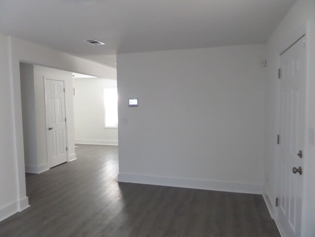 Building Photo - Charming 3BR House in Warner Robins