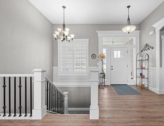 Building Photo - Beautiful Custom Home
