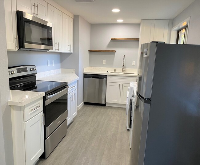 Building Photo - 23601 58th Ave W