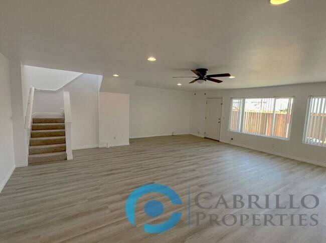 Building Photo - 1115 Flamingo Avenue