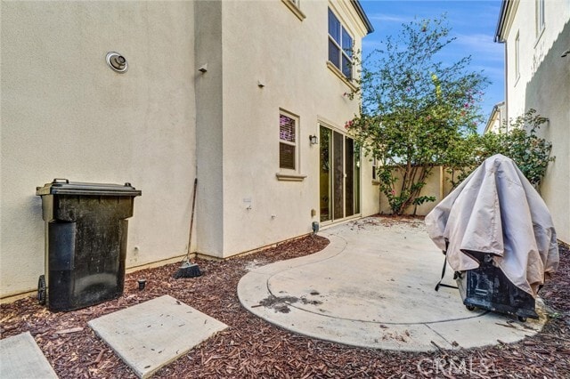 Building Photo - 519 S Melrose St