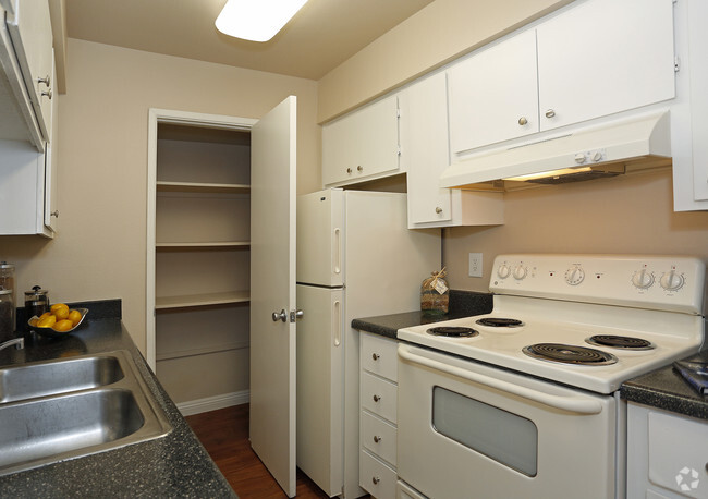 Interior Photo - Sorrento Apartments