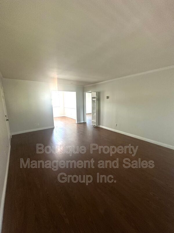 Building Photo - 660 S Glassell St