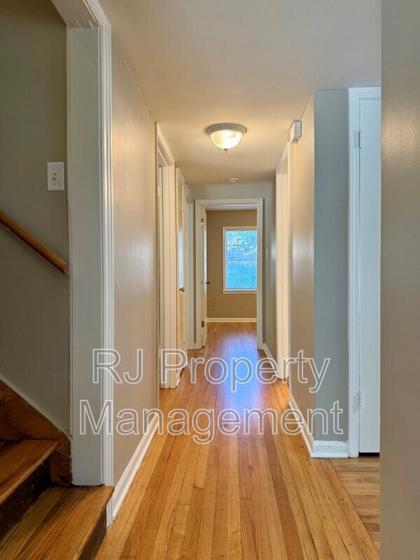 Building Photo - 3698 Philsdale Ave