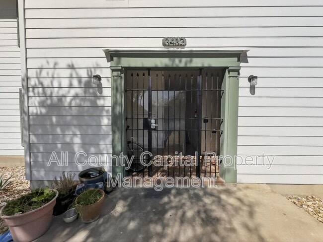 Building Photo - 3432 Willowrun Dr