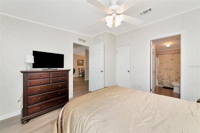 Building Photo - 3308 Anastasia Pl