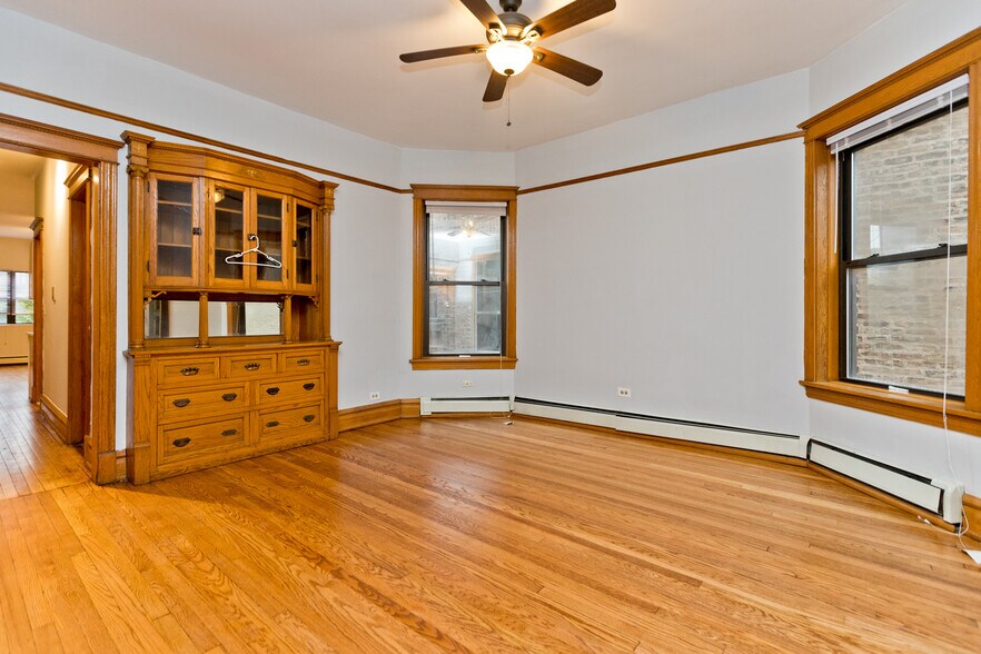 Building Photo - 3713 N Magnolia Ave
