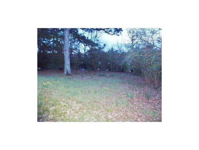 Building Photo - 181 Paper Mill Rd