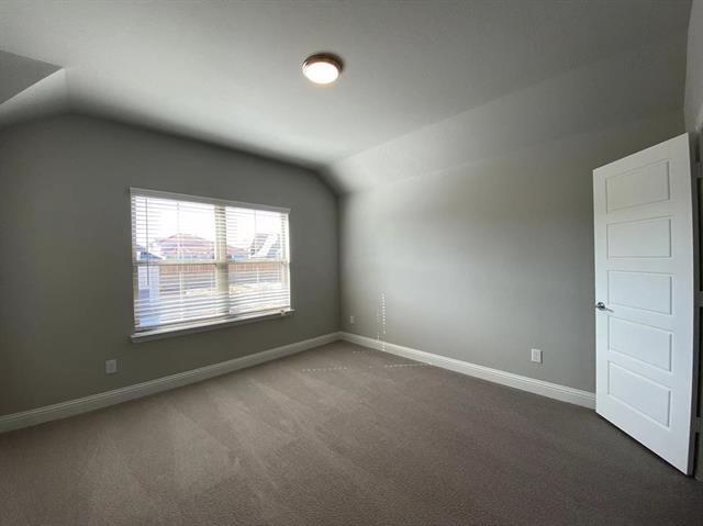 Building Photo - 13034 Scissortail Dr