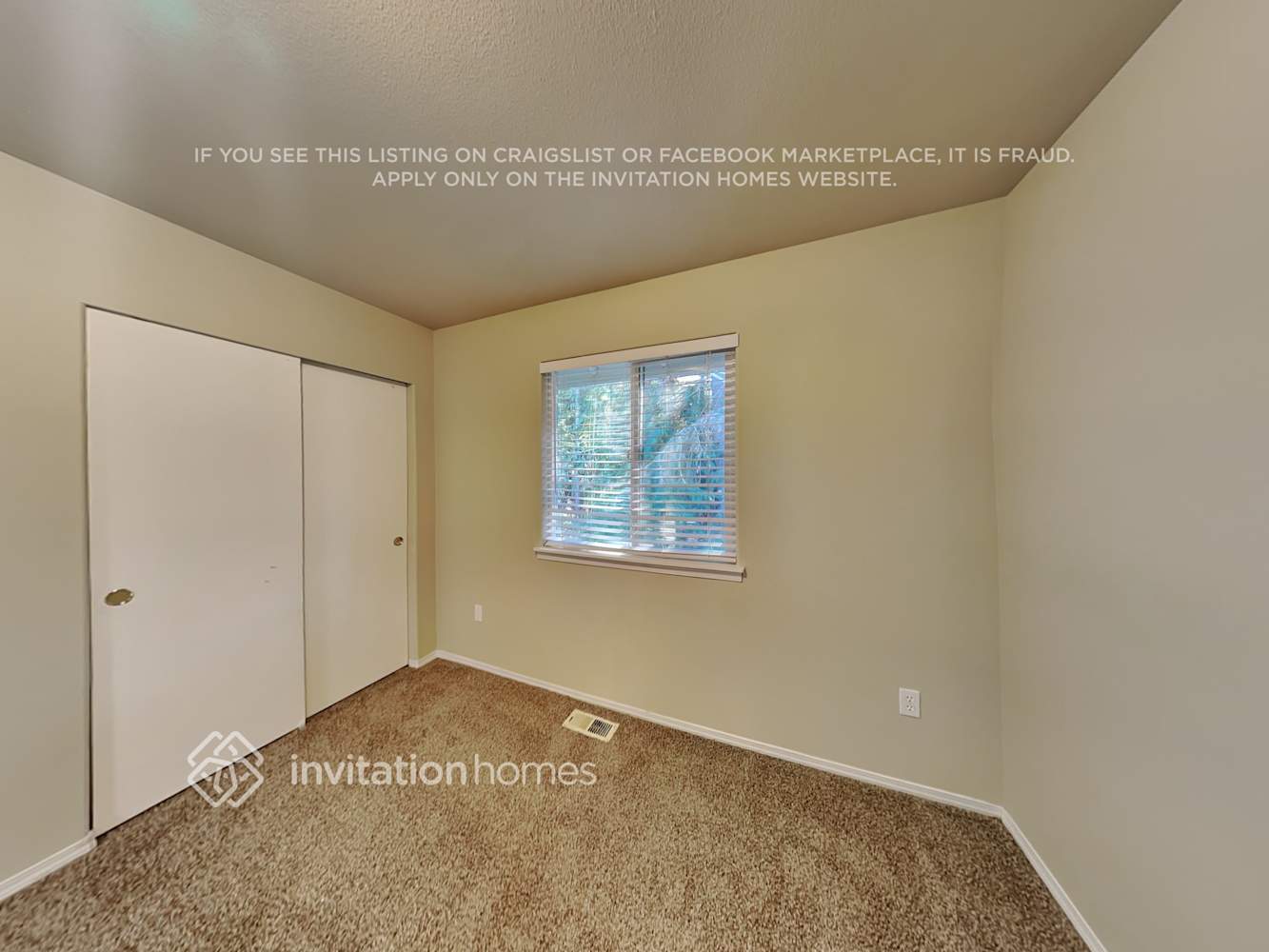 Building Photo - 7420 46th Pl NE