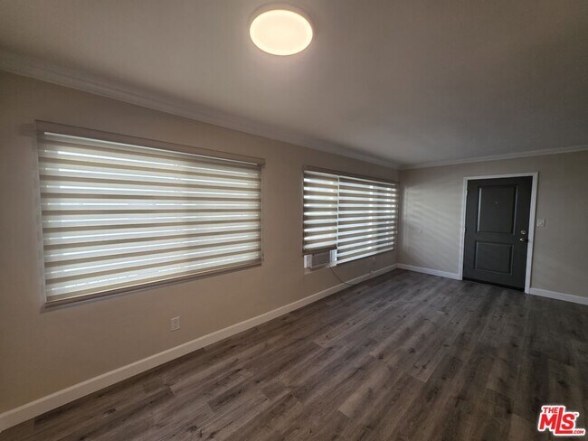 Building Photo - 7972 Norton Ave