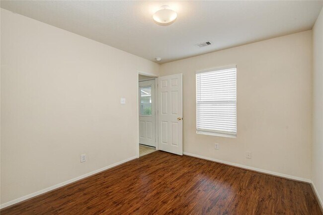 Building Photo - 3614 Clipper Winds Way