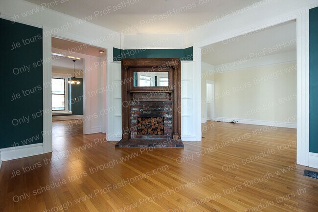 Building Photo - 2380 NW Northrup St