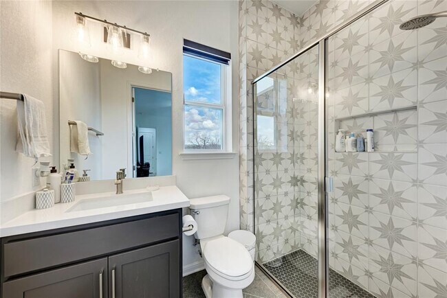 Building Photo - 2420 Novara Trl