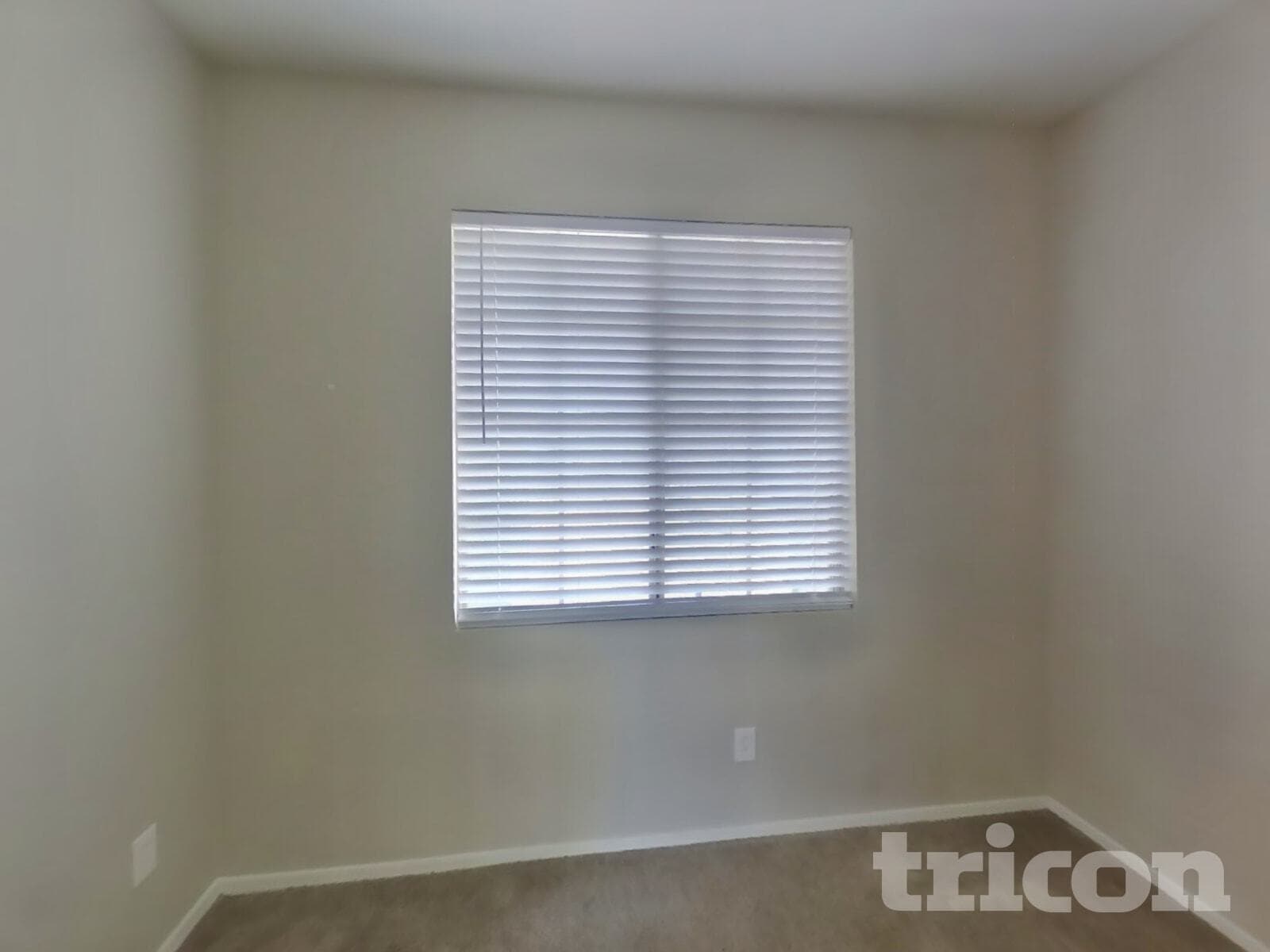 Building Photo - 3417 S Jacana Ln