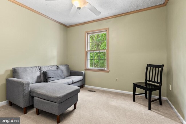 Building Photo - 2114 Lang Dr