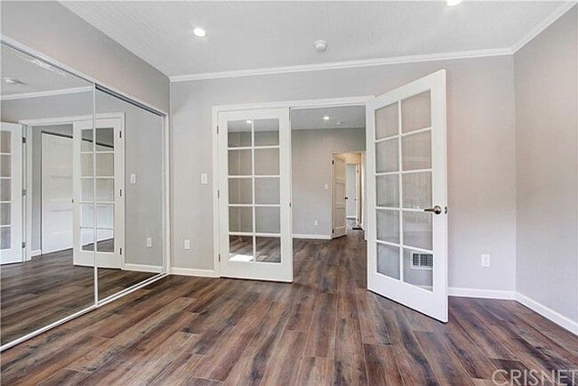 Building Photo - Gorgeous House in Norma Triangle