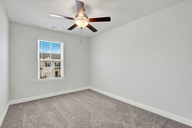 Building Photo - New Rental Now Available!
