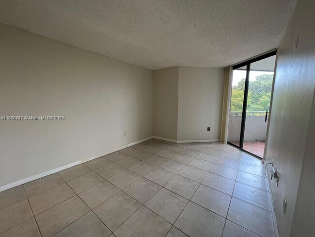 Building Photo - 8205 SW 152nd Ave