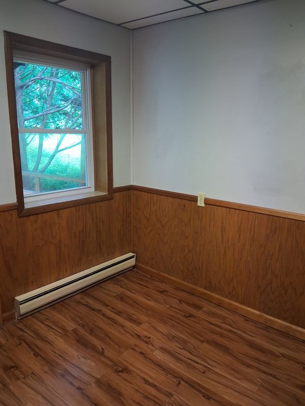 Building Photo - 909 Mahantongo St