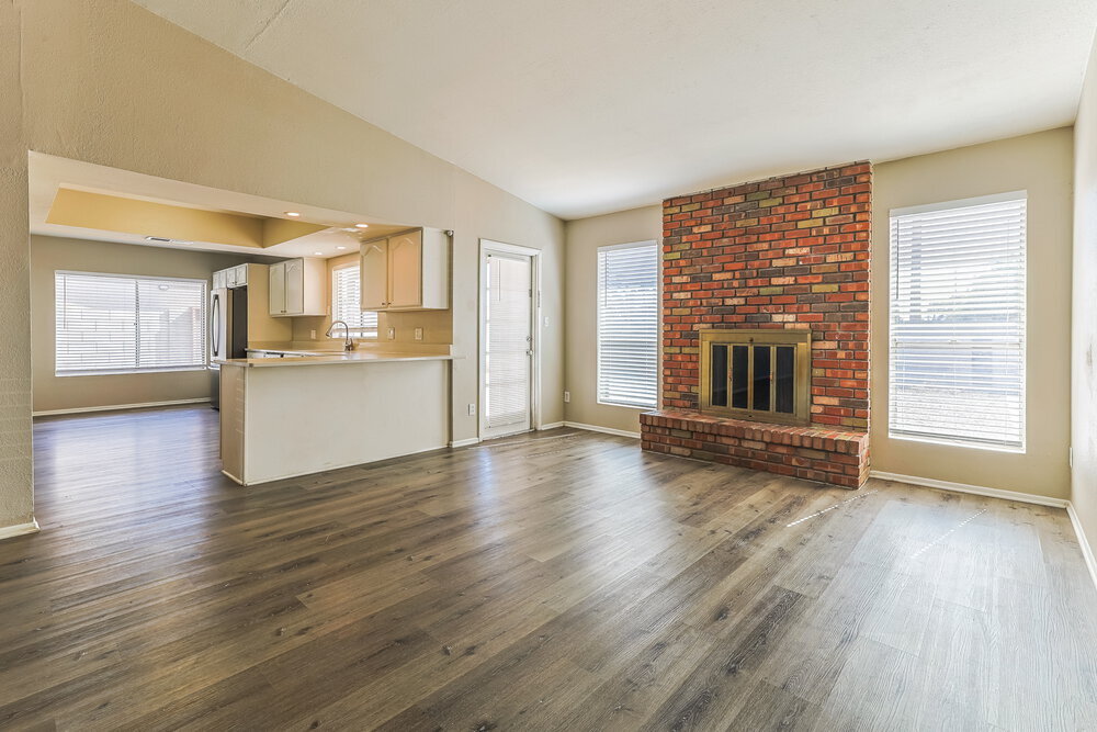 Building Photo - 1307 W Palo Verde Dr