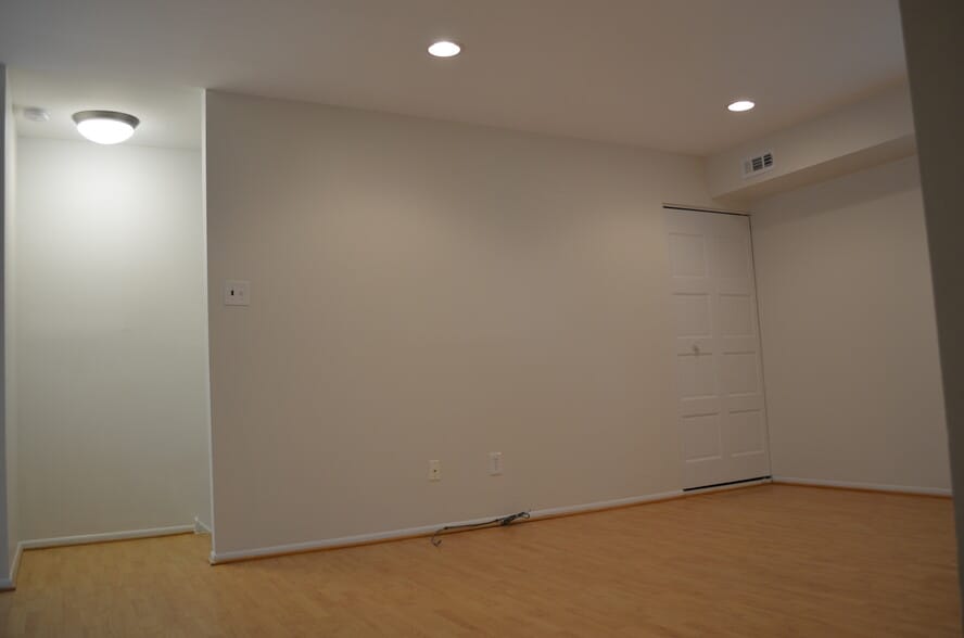 Building Photo - 4600B Acton Ct