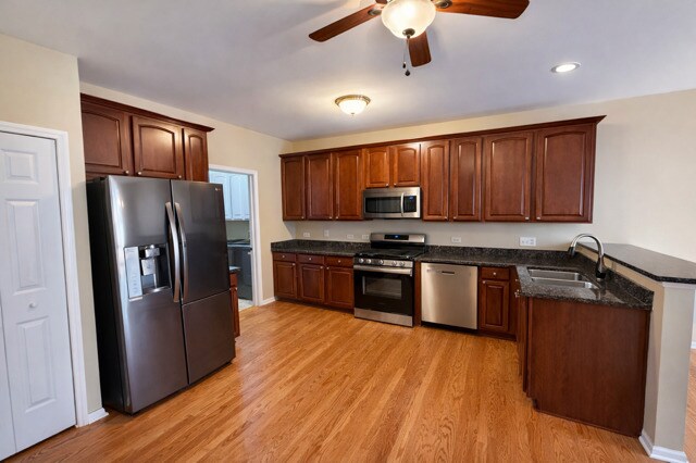 Building Photo - 467 Vaughn Cir