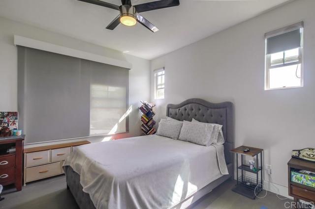 Building Photo - 262 Avenida Loretta