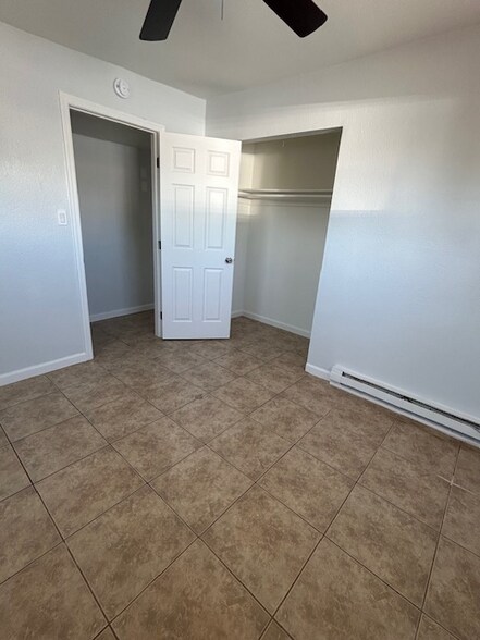 Building Photo - 417 N 32nd Pl