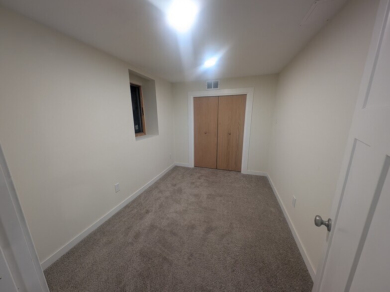 Bedroom #5 - Downstairs - 9936 11th Ave S