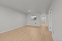 Building Photo - Centrepointe Apartments