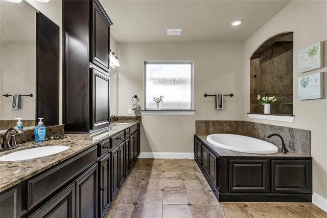 Building Photo - 6912 Barolo Dr