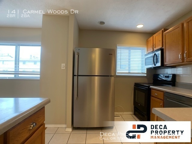 Building Photo - 2 Bedroom Condo