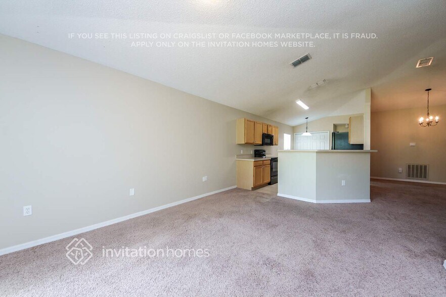 Building Photo - 3033 Elbib Dr