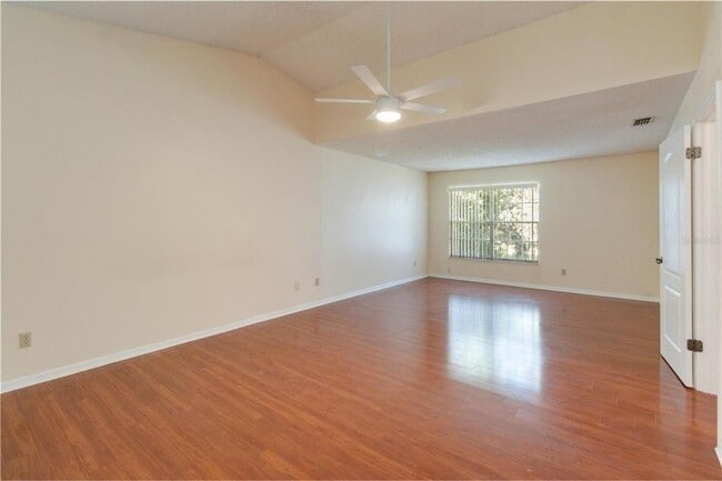 Building Photo - 1575 Lawndale Cir