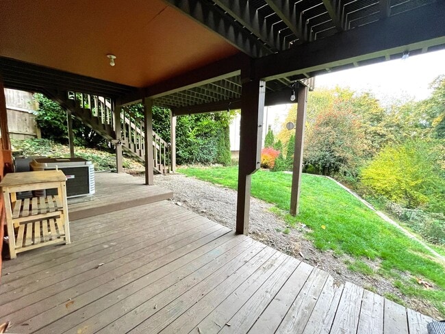 Building Photo - Portland Heights Home with Forest Views and Stunning Updates