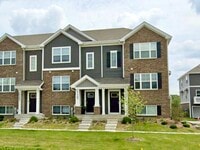 Building Photo - 17307 Roscommon Rd