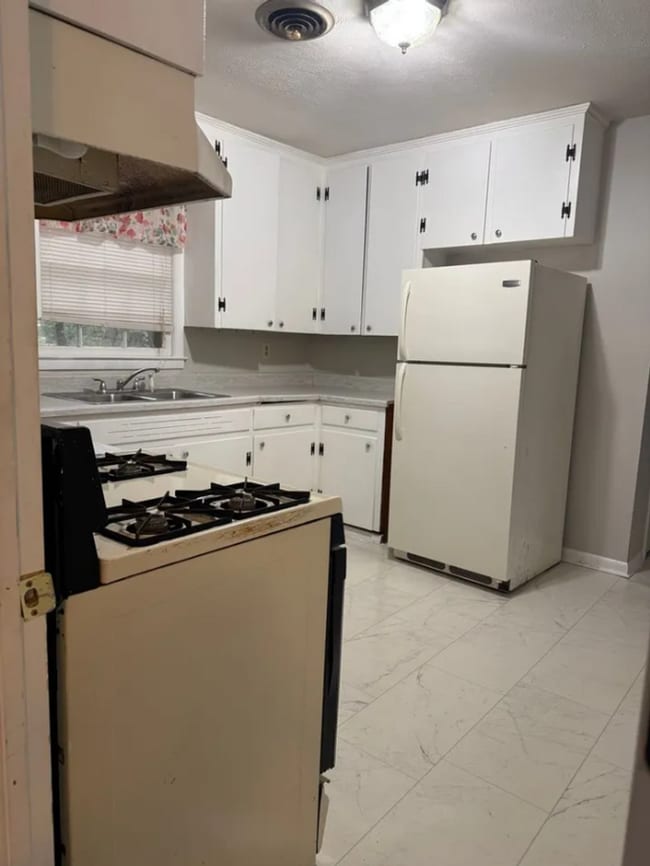 Building Photo - 3 Bed 2 Bath Home in Opelika